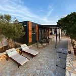 Strandhaus Danica - Bain- Zut - Kornati By Interhome Pristanisce