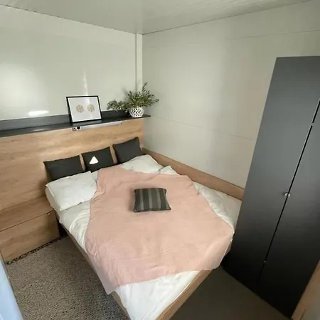 Strandhaus Danica - Bain- Zut - Kornati By Interhome *