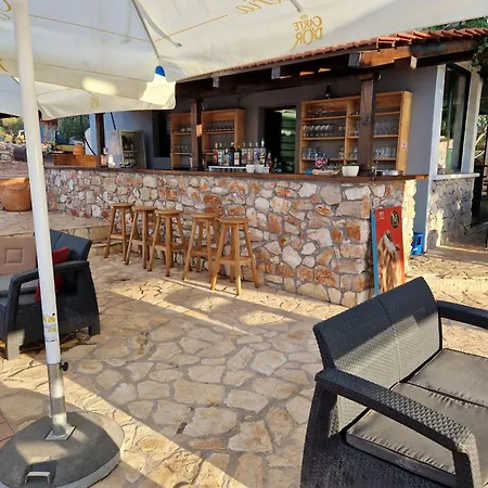 Strandhaus Danica - Bain- Zut - Kornati By Interhome Pristanisce