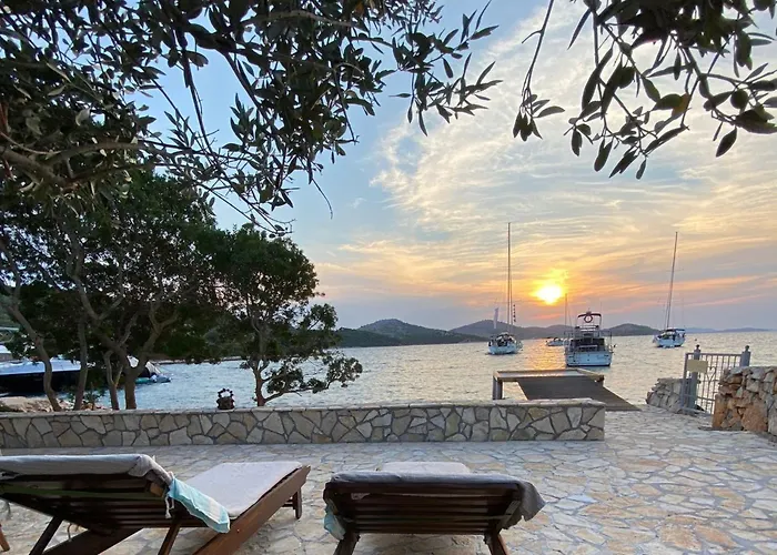 Strandhaus Danica - Bain- Zut - Kornati By Interhome Apartment *