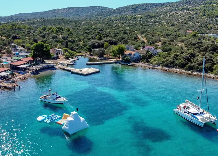 Strandhaus Danica - Bain- Zut - Kornati By Interhome Apartment