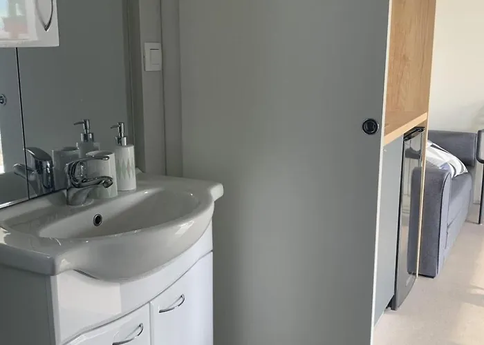 Strandhaus Danica - Bain- Zut - Kornati By Interhome דירה Pristanisce