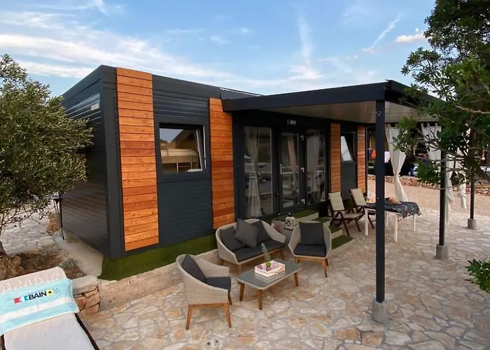 Apartment Strandhaus Danica - Bain- Zut - Kornati By Interhome *