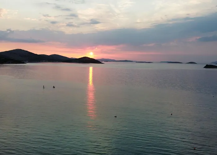 Strandhaus Danica - Bain- Zut - Kornati By Interhome דירה *