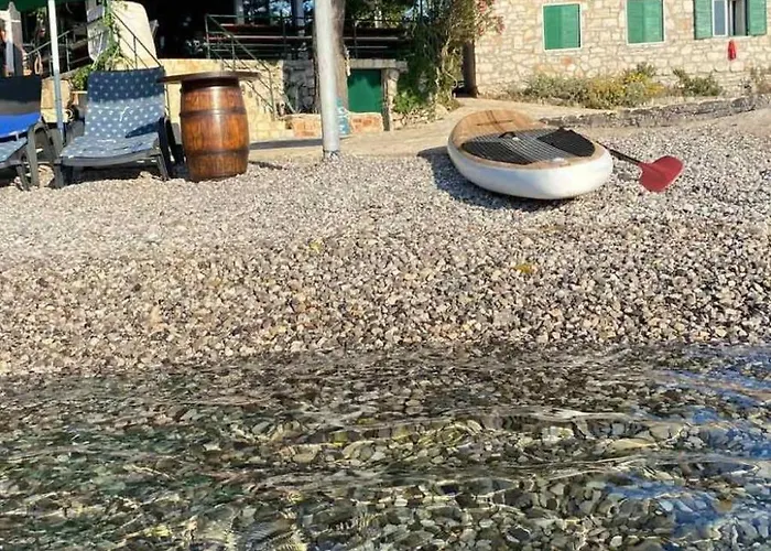 Apartment Strandhaus Danica - Bain- Zut - Kornati By Interhome *