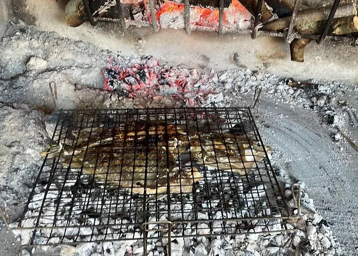 Strandhaus Danica - Bain- Zut - Kornati By Interhome *