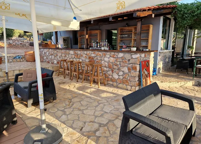 Strandhaus Danica - Bain- Zut - Kornati By Interhome Pristanisce